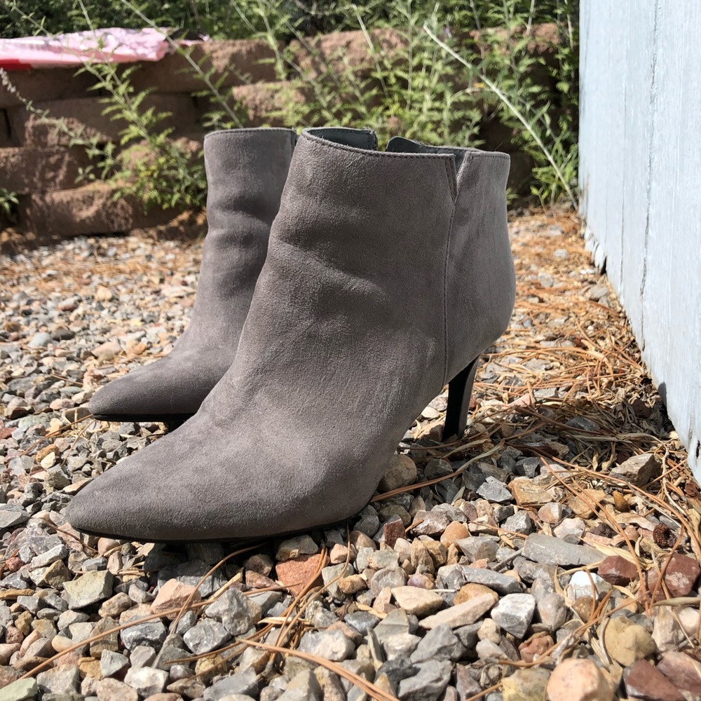 Sam & Libby Gray Ankle Boots
